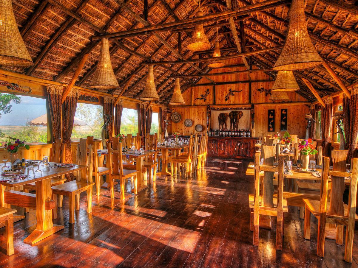 Rhino Watch Safarilodge Mweiga Exteriér fotografie