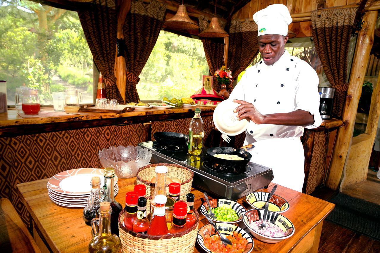 Rhino Watch Safarilodge Mweiga Exteriér fotografie