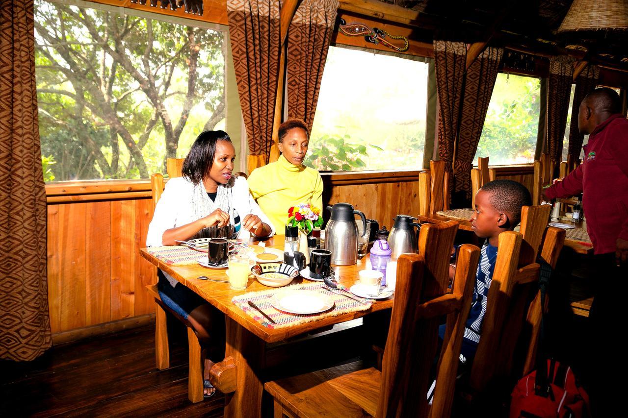 Rhino Watch Safarilodge Mweiga Exteriér fotografie